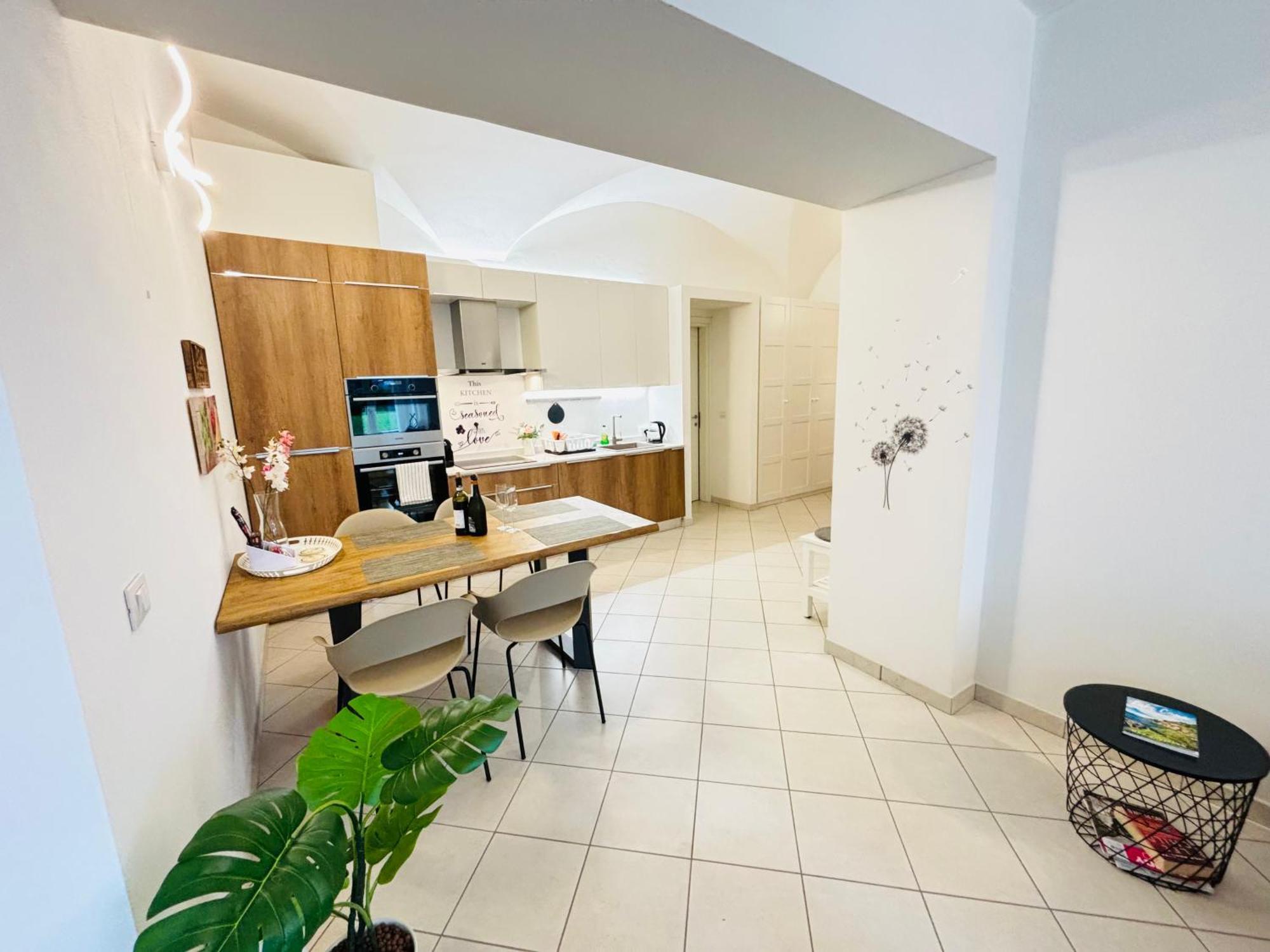 Lago Villa Zen - Apartment With Jacuzzi, Panoramic Views Lenno Bagian luar foto